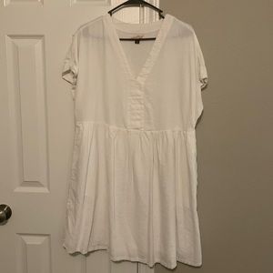 White above the knee dress. Only worn once